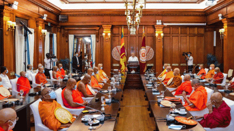 No-decision-should-be-taken-outside-the-Constitution-–-Maha-Sangha-emphasise