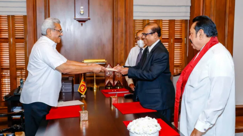 Susil-Premajayantha-sworn-in-as-State-Minister