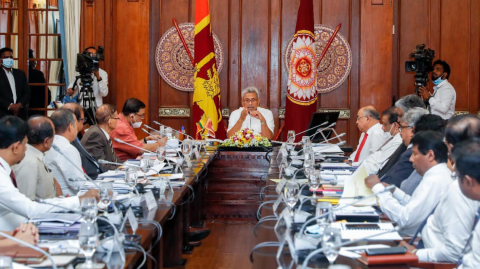 President-stresses-need-for-educational-reforms-that-can-optimally-contribute-to-future-world,-economy-&-development