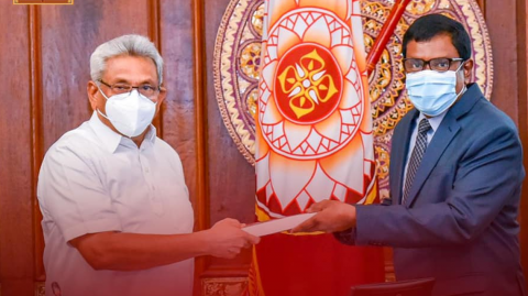Expert-Committee-Report-on-Solid-Waste-Management-handed-over-to-President