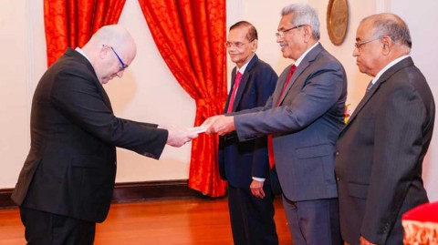 17-new-envoys-present-credentials..