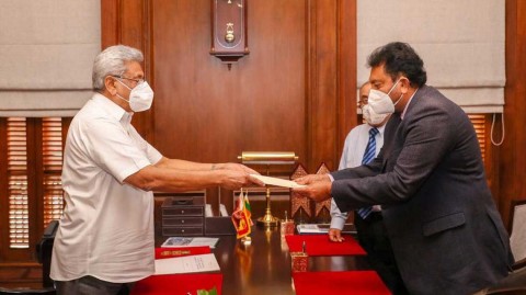 New-Governor-of-the-North-Western-Province-sworn-in-before-President…