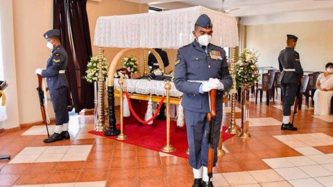 President-pays-last-respects-to-late-Air-Force-Commander